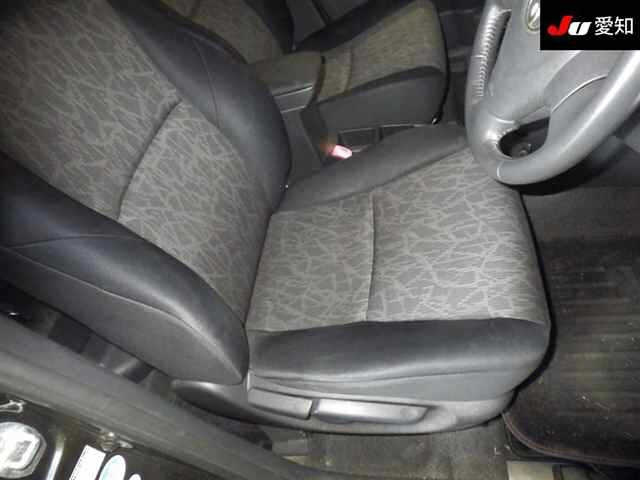 TOYOTA COROLLA RUMION 2011