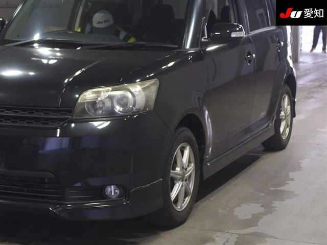 TOYOTA COROLLA RUMION 2011