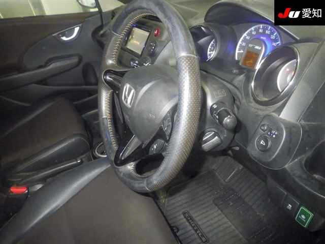 HONDA FIT SHUTTLE 2011