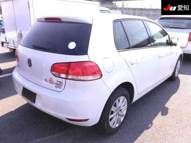 VOLKSWAGEN GOLF 2012