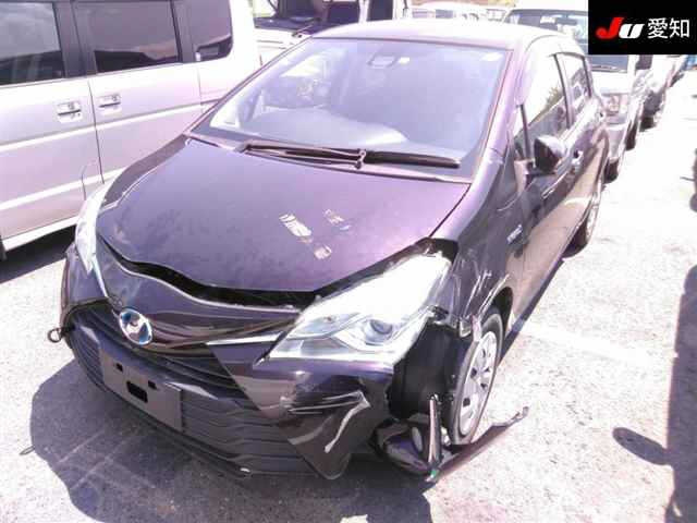 TOYOTA VITZ 2018