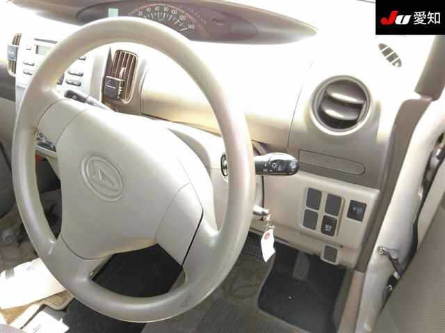 DAIHATSU TANTO 2012