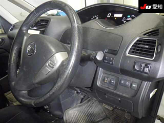 NISSAN SERENA 2014