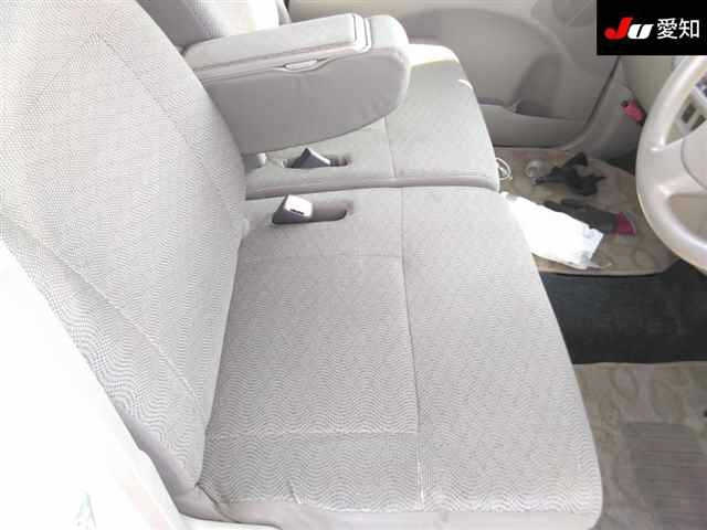 DAIHATSU TANTO 2012