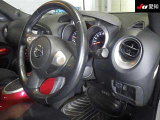 NISSAN JUKE 2012