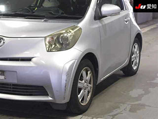TOYOTA IQ 2009
