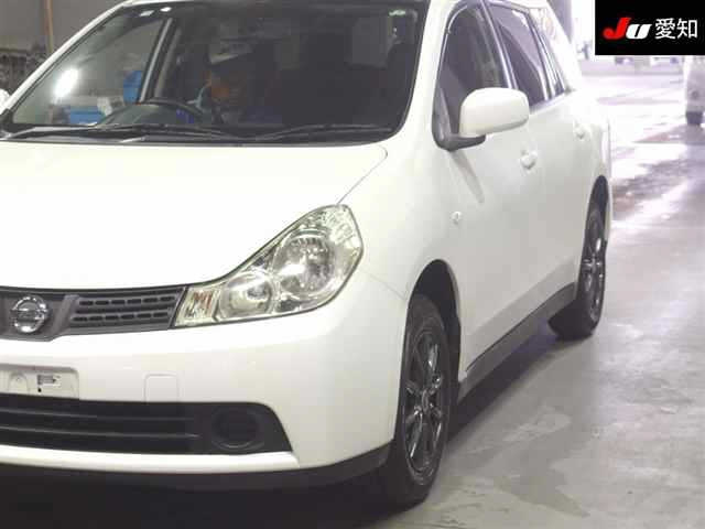 NISSAN WINGROAD 2010