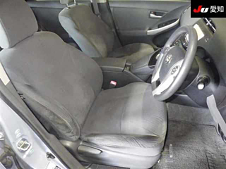 TOYOTA PRIUS 2011