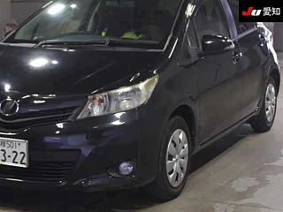 TOYOTA VITZ 2011