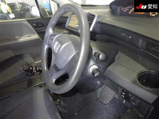 HONDA FREED 2008