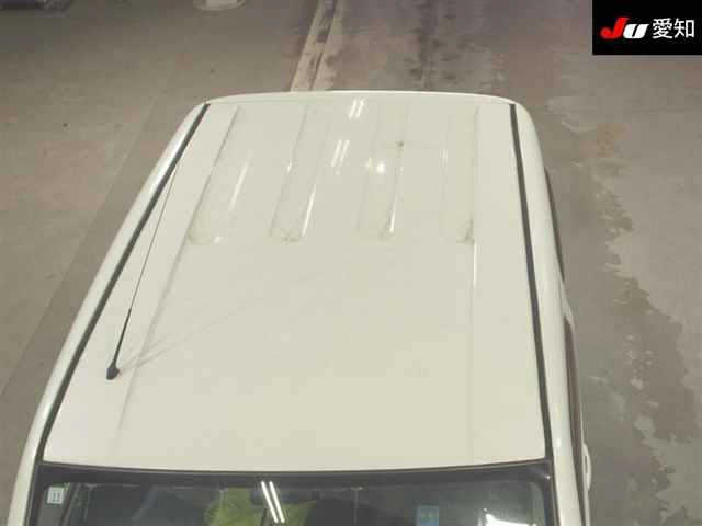 NISSAN CUBE 2010