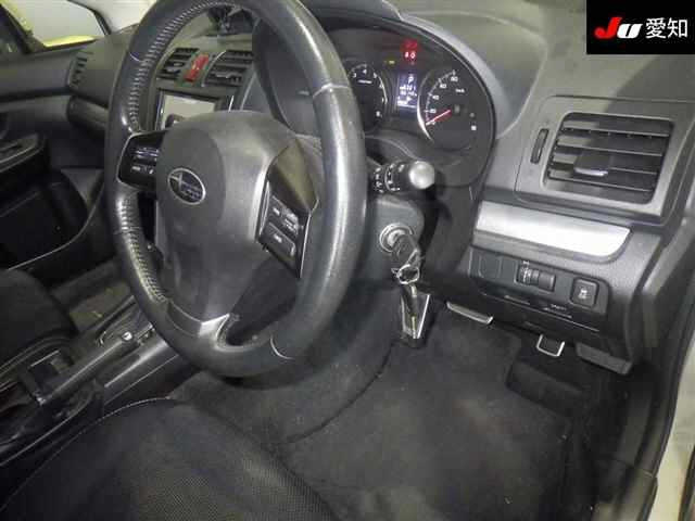 SUBARU XV 2012