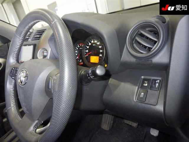 TOYOTA VANGUARD 2010