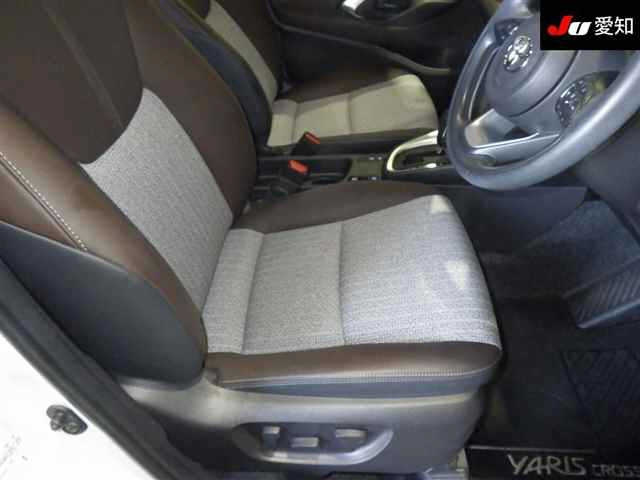 TOYOTA YARIS CROSS 2022