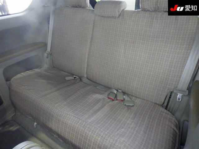 TOYOTA PORTE 2008