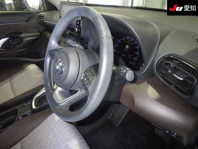 TOYOTA YARIS CROSS 2022