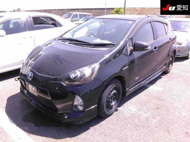 TOYOTA AQUA 2012