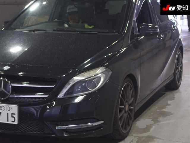 MERCEDES BENZ B CLASS 2013