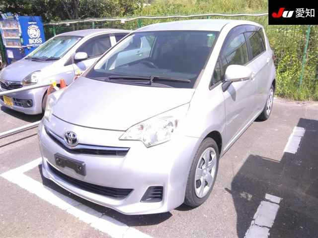 TOYOTA RACTIS 2011