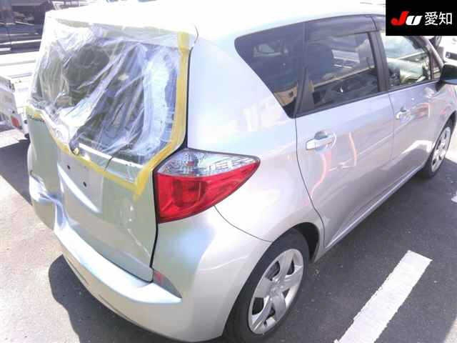 TOYOTA RACTIS 2011