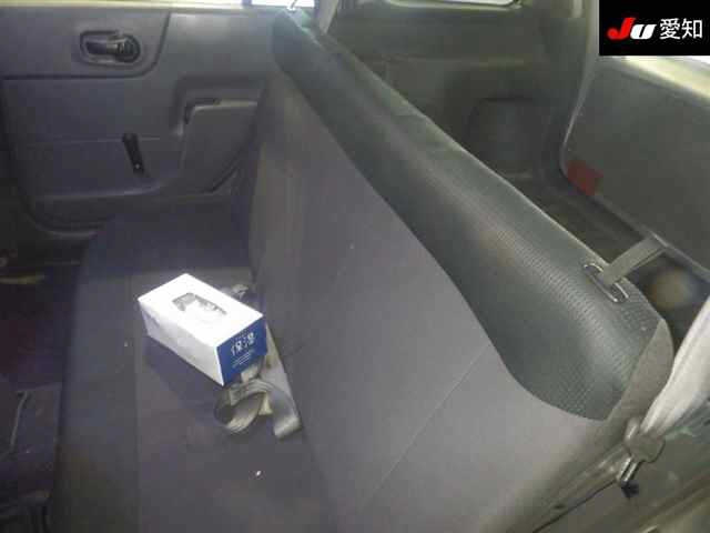 NISSAN AD 2012