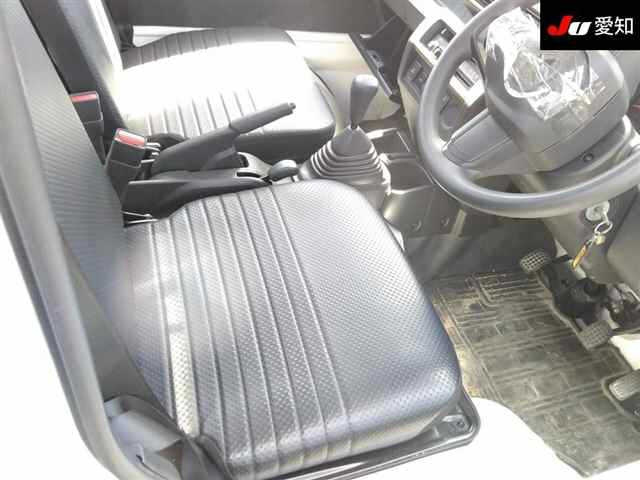 DAIHATSU HIJET TRUCK 2023