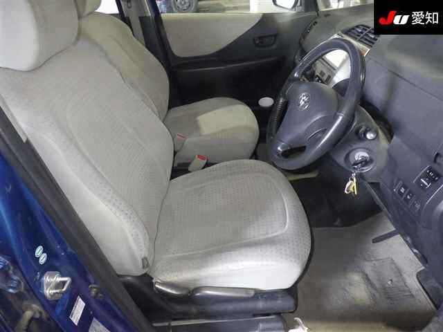 TOYOTA RACTIS 2009