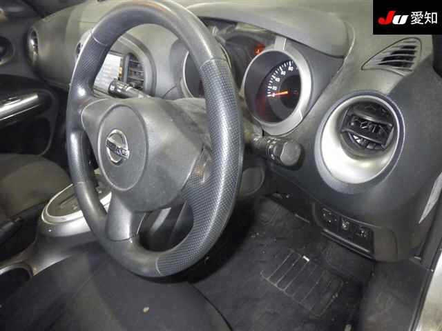 NISSAN JUKE 2012