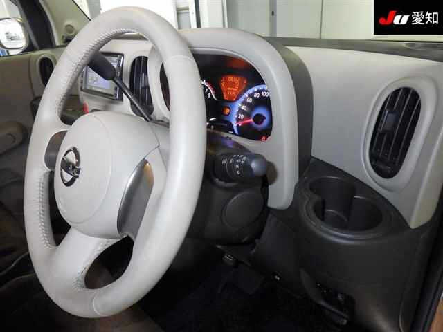 NISSAN CUBE 2011