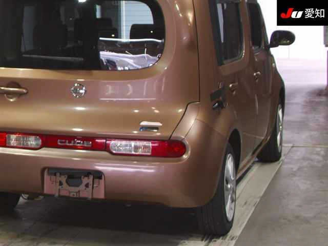 NISSAN CUBE 2011