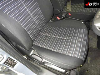 MAZDA DEMIO 2010