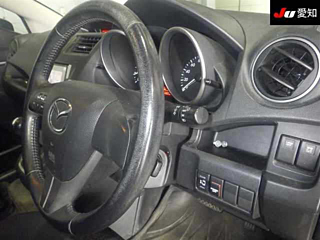 MAZDA PREMACY 2011