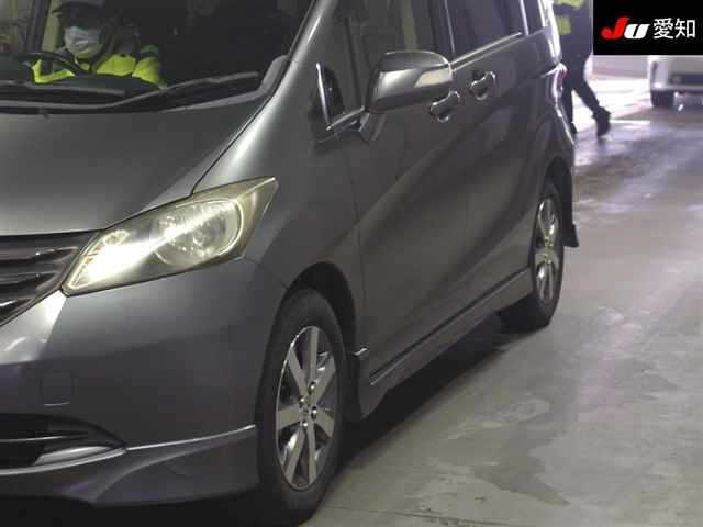 HONDA FREED 2010