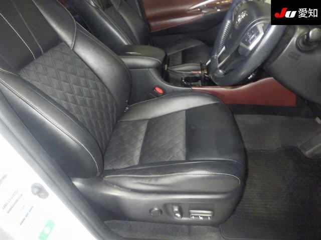 TOYOTA HARRIER 2014
