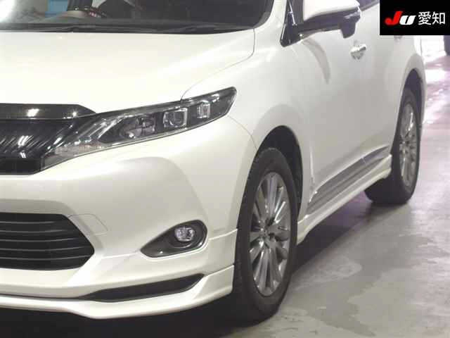 TOYOTA HARRIER 2014
