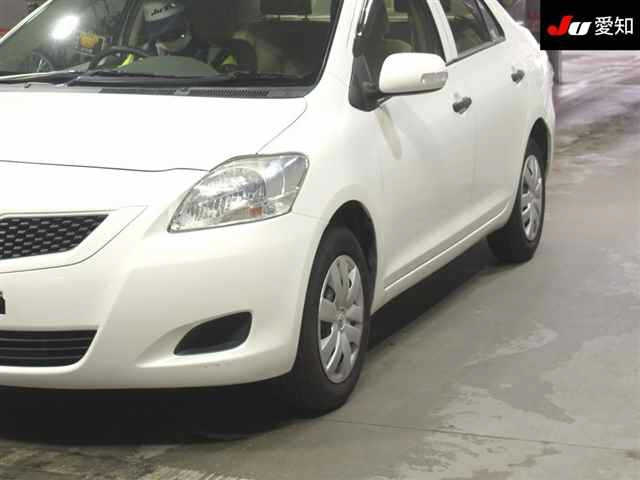 TOYOTA BELTA 2012