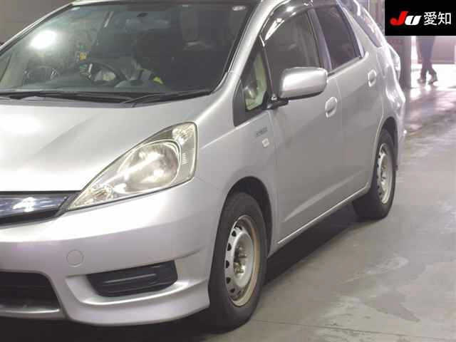 HONDA FIT SHUTTLE 2013