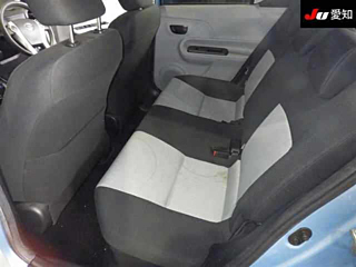 TOYOTA AQUA 2012