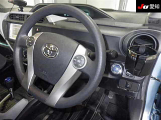 TOYOTA AQUA 2012