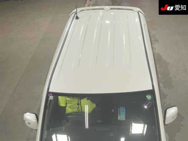 MITSUBISHI DELICA D2 2011