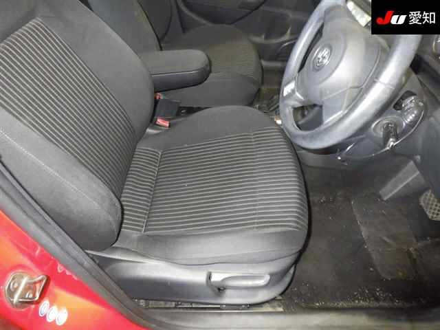 VOLKSWAGEN POLO 2013
