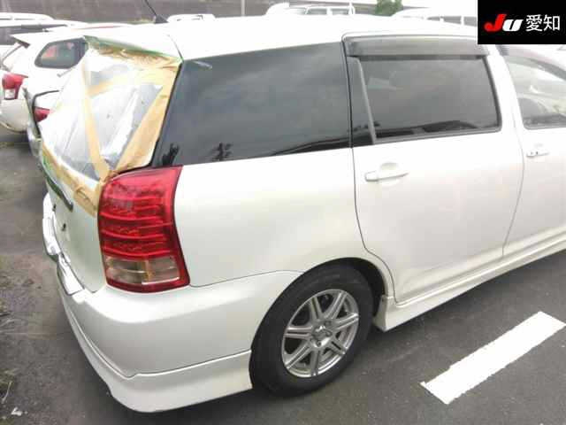 TOYOTA WISH 2008