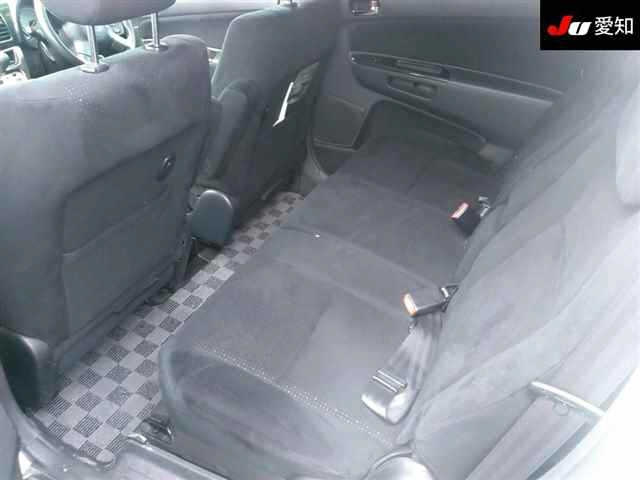 TOYOTA WISH 2008