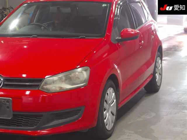 VOLKSWAGEN POLO 2010