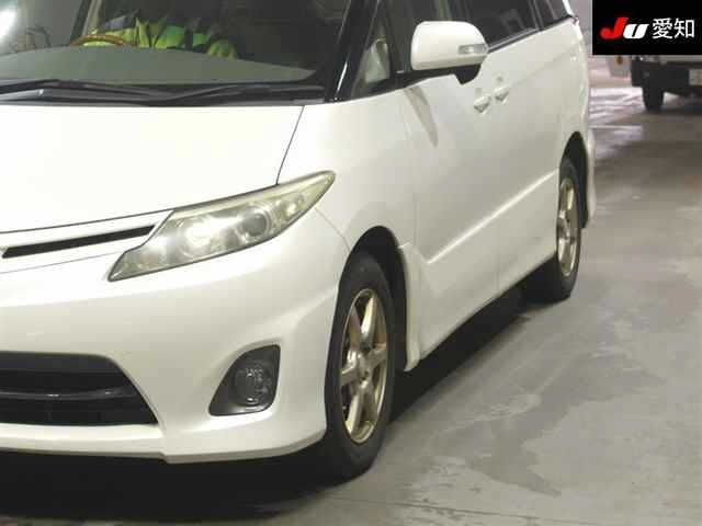 TOYOTA ESTIMA 2009