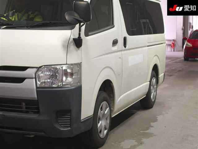 TOYOTA REGIUS ACE VAN 2018