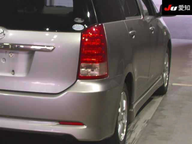TOYOTA WISH 2008