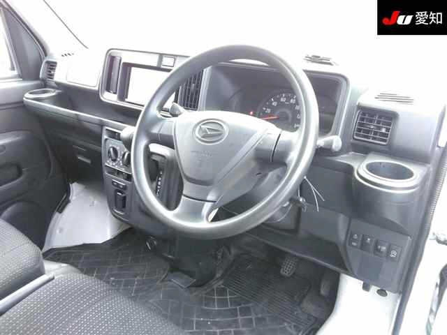 DAIHATSU HIJET VAN 2020