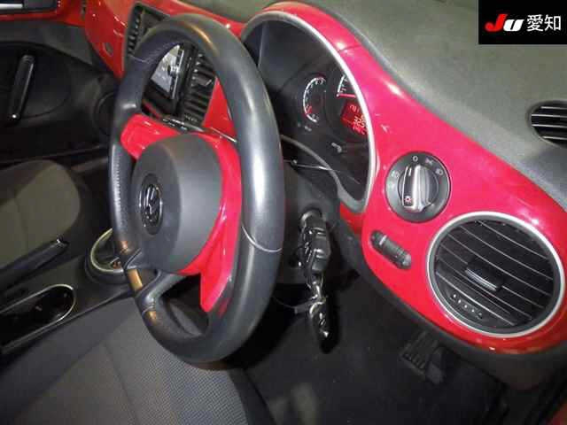 VOLKSWAGEN THE BEETLE 2014