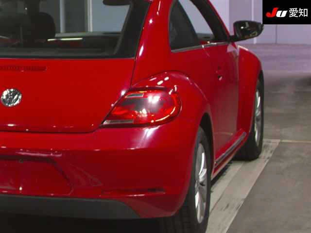 VOLKSWAGEN THE BEETLE 2014